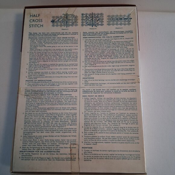 Vintage Penelope Needlework Kit Continental Design W/P 561 10 3/4 x 24" - Picture 4 of 4